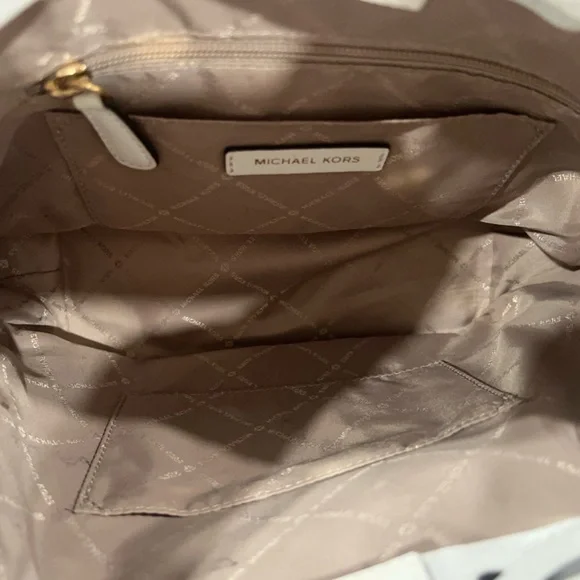 Trista Bucket Purse by Michael Kors - Picture 4 of 7